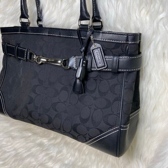 Coach Bag - Picture 10 of 12